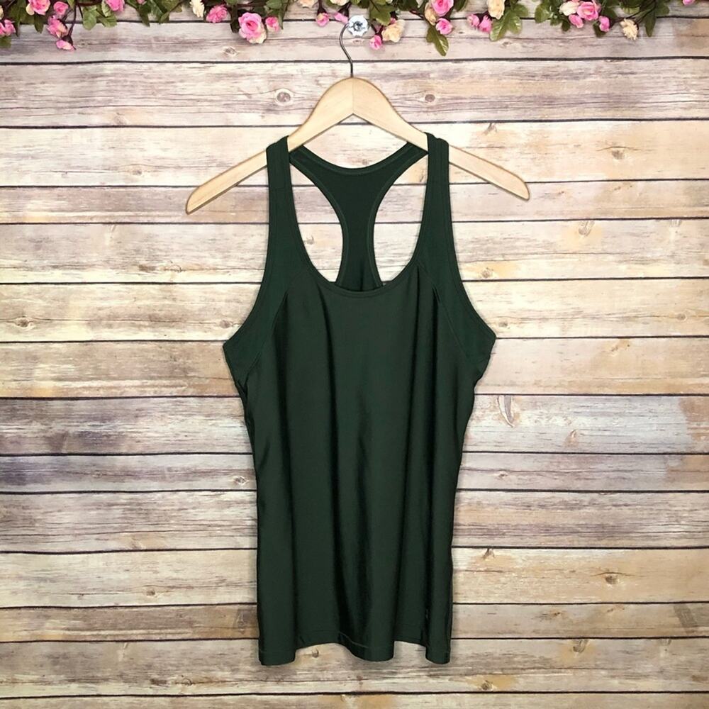 🌷5 for $25 Under Armour HeatGear Armour Tank Top